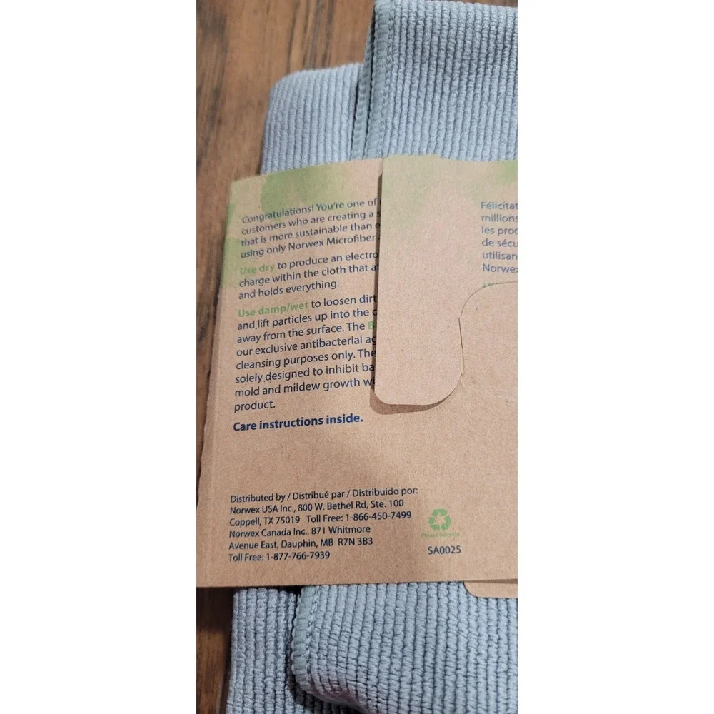 Norwex Envirocloth Bac Loc Graphic 13.78 x 13.78 NEW